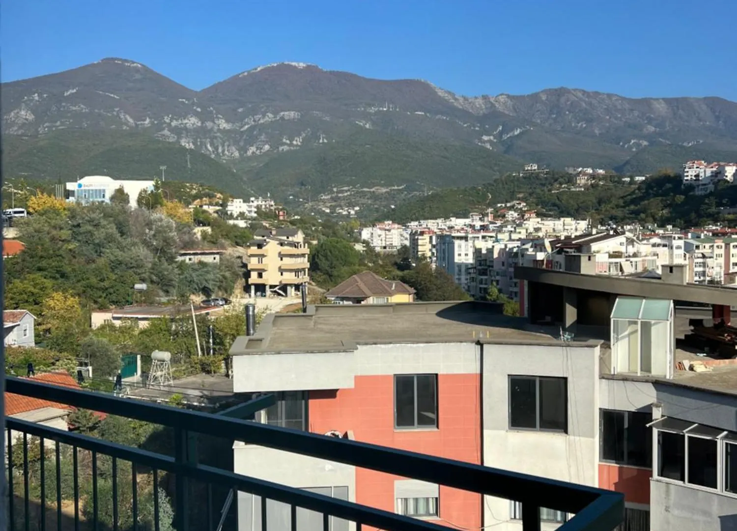 Dajti Apartment Tirana 0*,  Albania